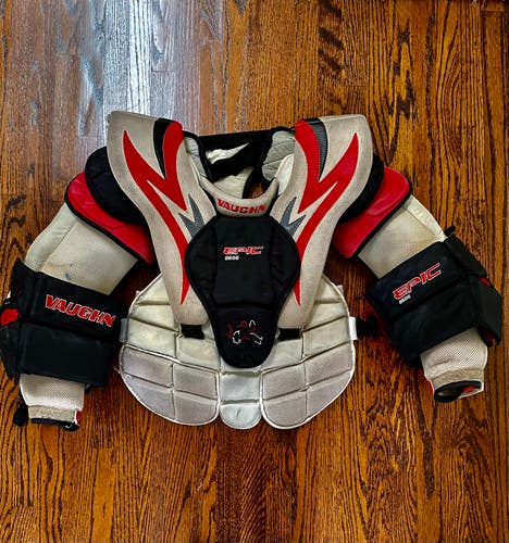 Used Large Vaughn Epic 8606 Goalie Chest Protector