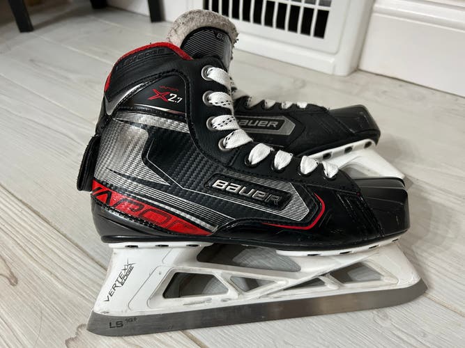 Bauer Vapor x2.7 Junior size 5 Goalie Skates