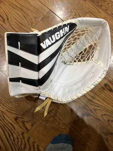 Vaughn SLR2 Pro carbon.