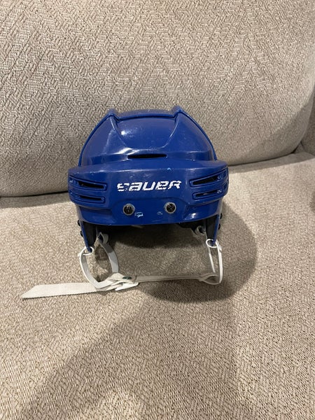 Blue Bauer Re-Akt 75 Hockey Helmet (Medium)