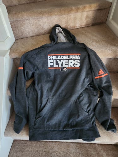 Gray  Philadelphia Flyers Men's XL Adidas Sweatshirt