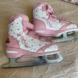 Used Girls Jackson Figure Skates, Size 2 Wide