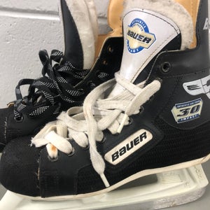 Nearly NEW Bauer Impact30 size 6 hockey skates