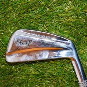 Wilson	Staff Fluid Feel	3 Iron	RH	38.5"	Steel	Stiff	New Grip