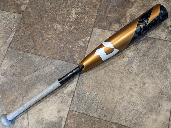 Demarini Zoa 28" (-10) USSSA Bat - 28/18 oz - ZBZS-22