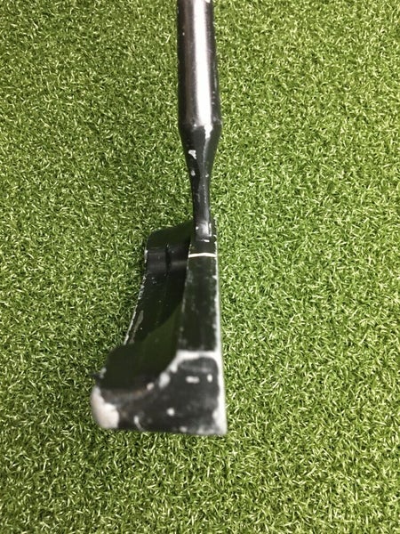 AGA Blade Putter / RH / ~33.75" Steel / Nice Grip / Good Condition / gw6282