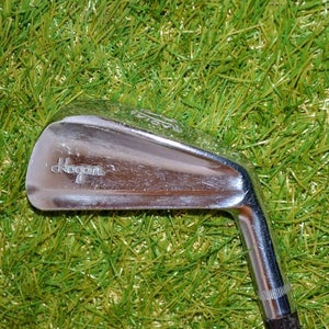 Ben Hogan	Radial	3 Iron	RH	38.5"	Steel	Stiff	New Grip