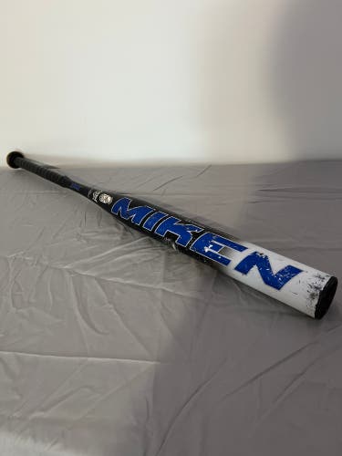 Miken MV1 slow pitch softball bat