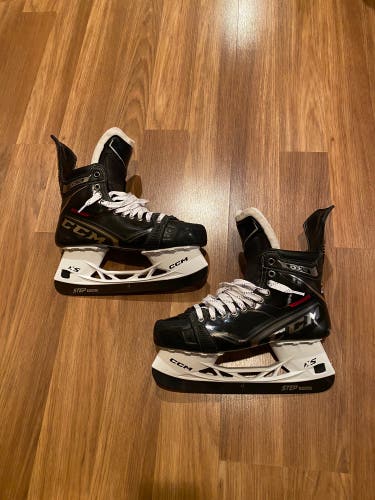Pro Stock Total Custom CCM Ribcor 100K Pro Skates Black/Red 9.5 SR. D - Brand New 280mm Blacksteel