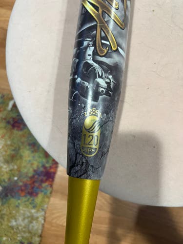 Anarchy Utrip Softball Bat