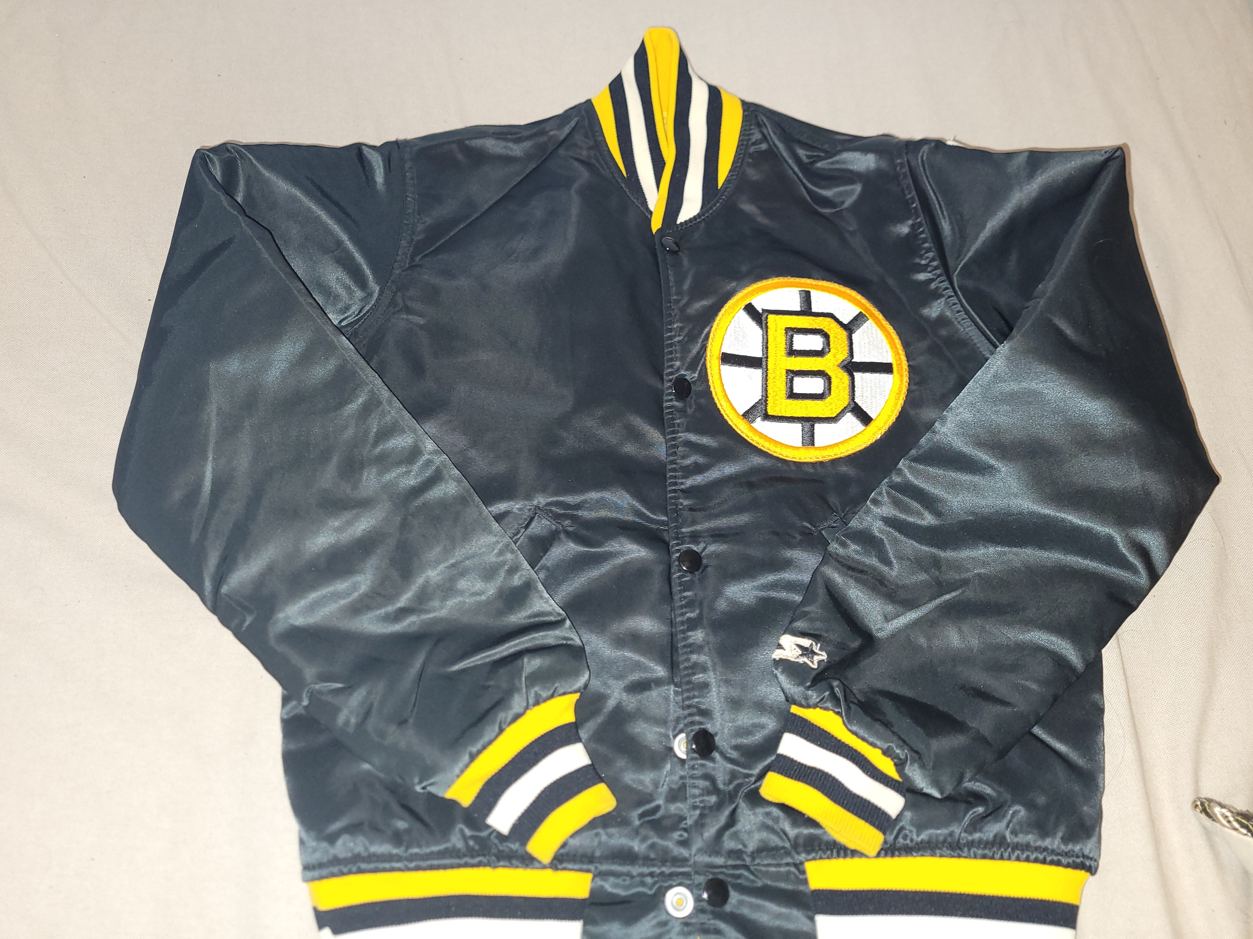 Bruins Starter Vintage Hit and Run Half-Zip Pullover Jacket (M) | Boston ProShop