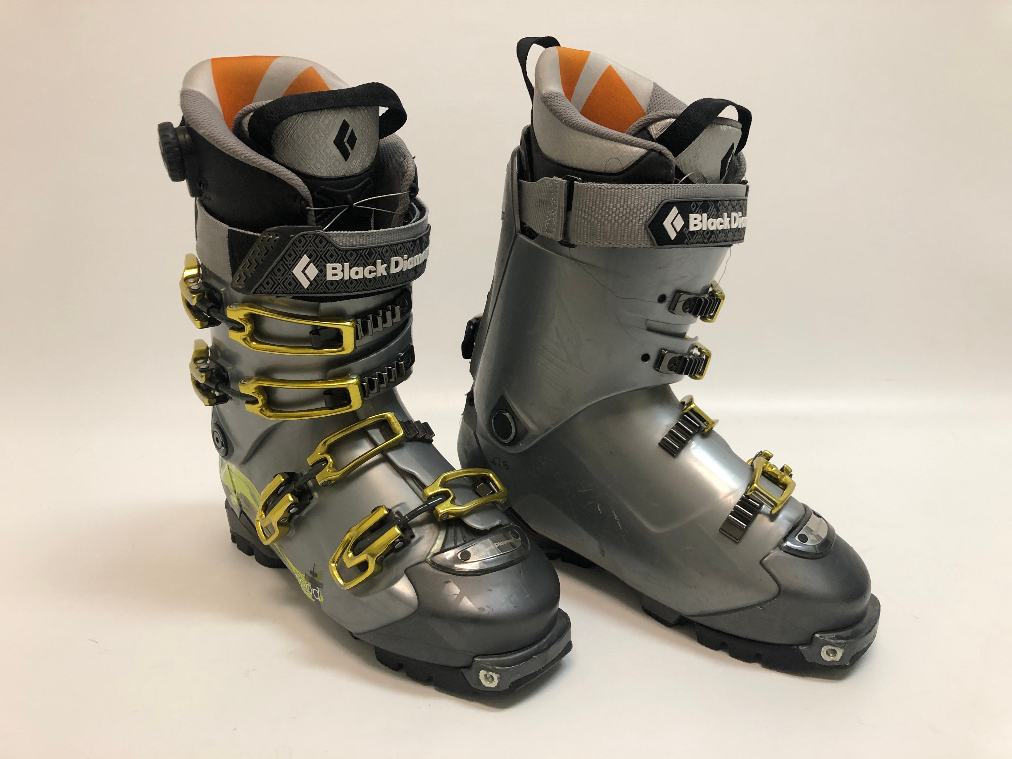 2022 Atomic Redster STI 110 Ski Boots NEW! Size 27.5 | SidelineSwap