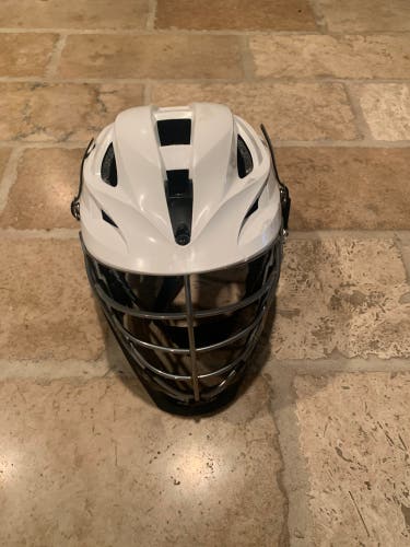 Player's Cascade S Helmet
