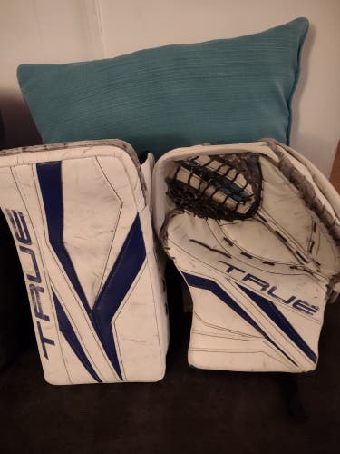 Used True Regular L12.2 Pro Stock From Syracuse Crunch
