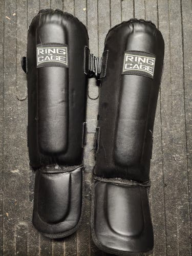 Used Ring to Cage Kickboxing Shin Pads and Gloves