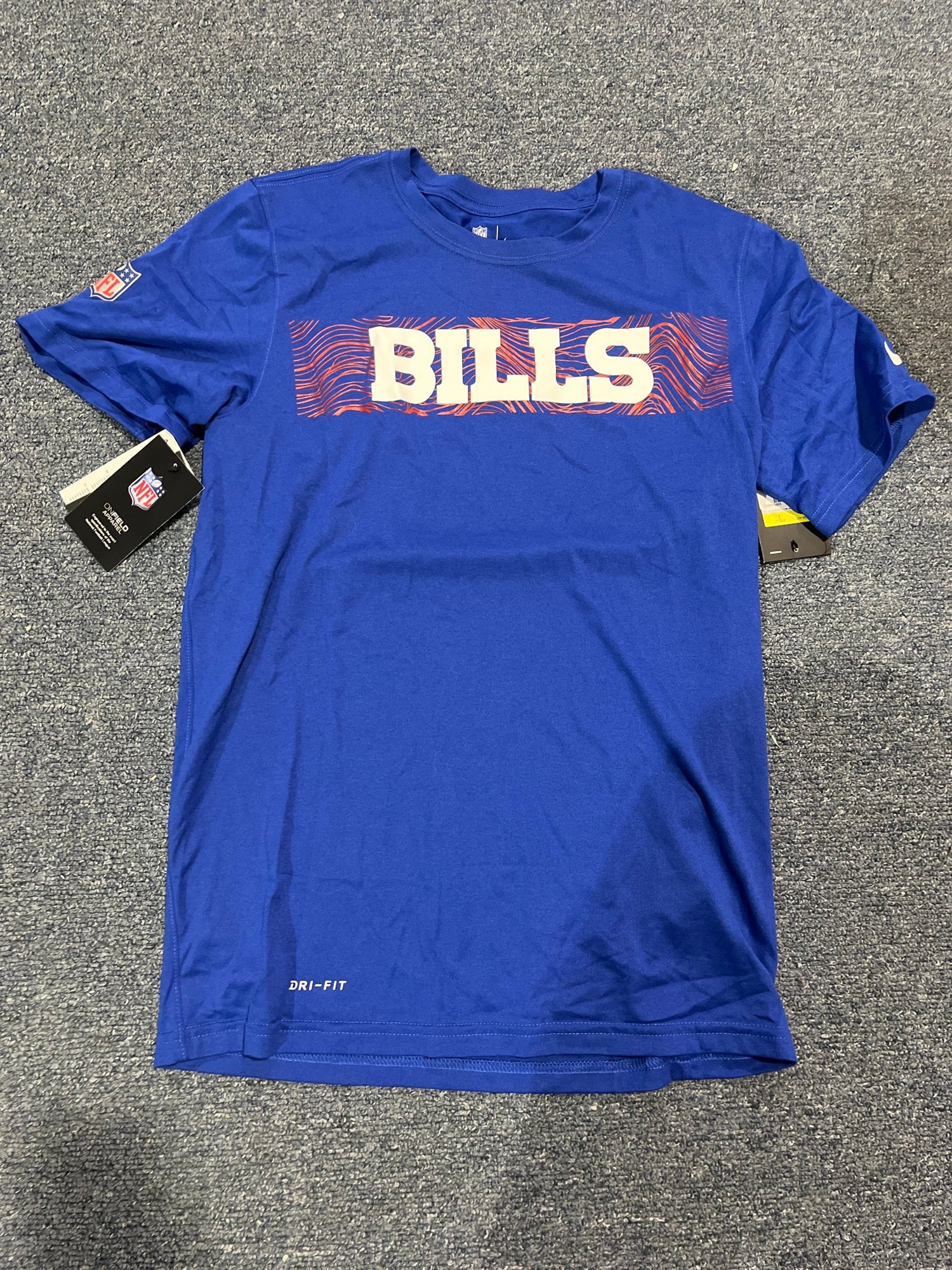 New Nike On Field Apparel Buffalo Bills “BILLS” T-Shirt Small