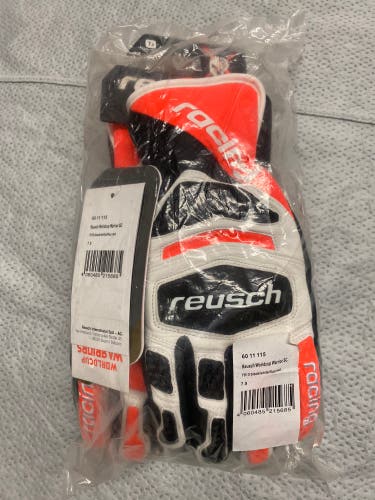 Black New Medium Reusch Gloves
