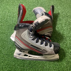 LIGHTLY USED Bauer Size 1 JUNIOR X4.0 Hockey Skates