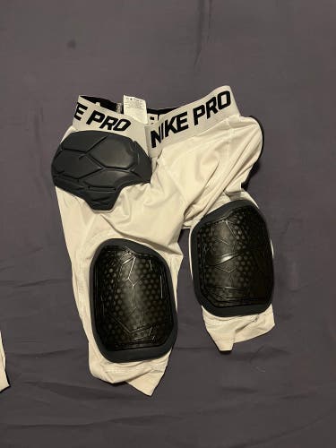 Adult Medium Nike nike pro combat