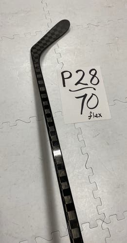 Senior(1x)Right P28 70 Flex PROBLACKSTOCK Pro Stock Nexus 2N Pro Hockey Stick