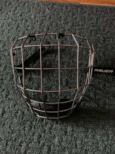Large Bauer Profile lll Cage