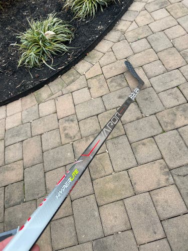Senior Left Hand P92  Vapor Hyperlite Hockey Stick