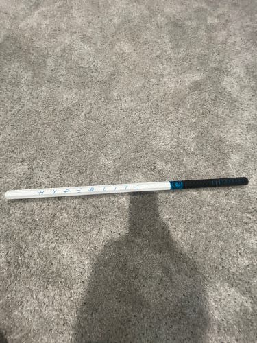 Used Maverik Hyper lite White