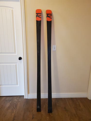 Used 193 cm Racing Rossignol Hero Athlete Skis Without Bindings