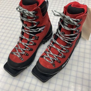 Alpina Alaska 75 Nordic Cross Country ski boots EU 41 3 Pin Telemark