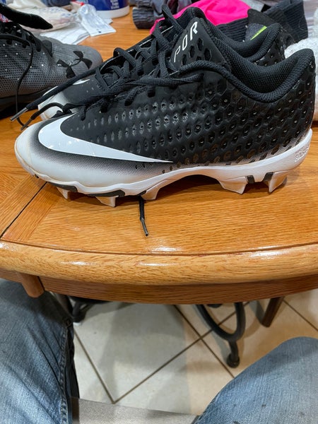 Nike hot sale rubber cleats