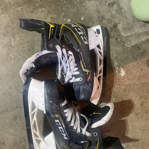 Used CCM Size 7.5 Super Tacks AS3 Hockey Skates