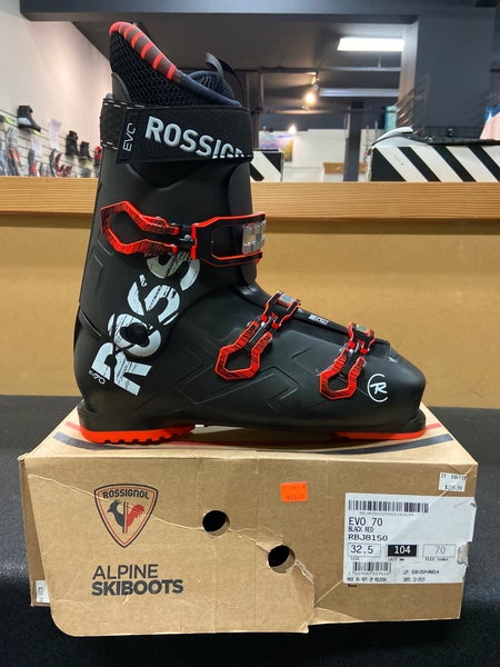 New Rossignol Evo 70 Ski Boots Size 32.5