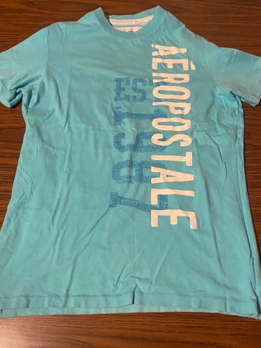 Aeropostale 1987 Men’s Large Short Sleeve Shirt