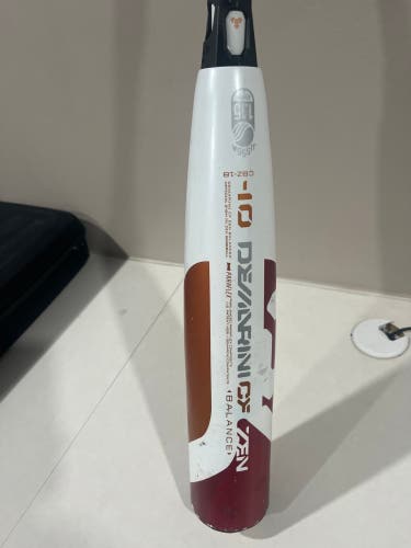 HOTTTTTTT USSSA Certified Composite (-10) 20 oz 30" CF Zen Bat