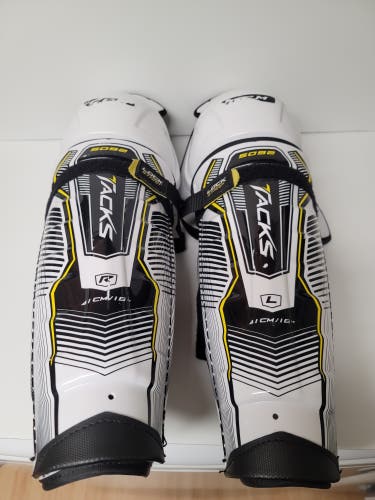 Used 16" CCM Tacks 5092 Shin Pads
