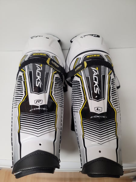 Used 16" CCM Tacks 5092 Shin Pads