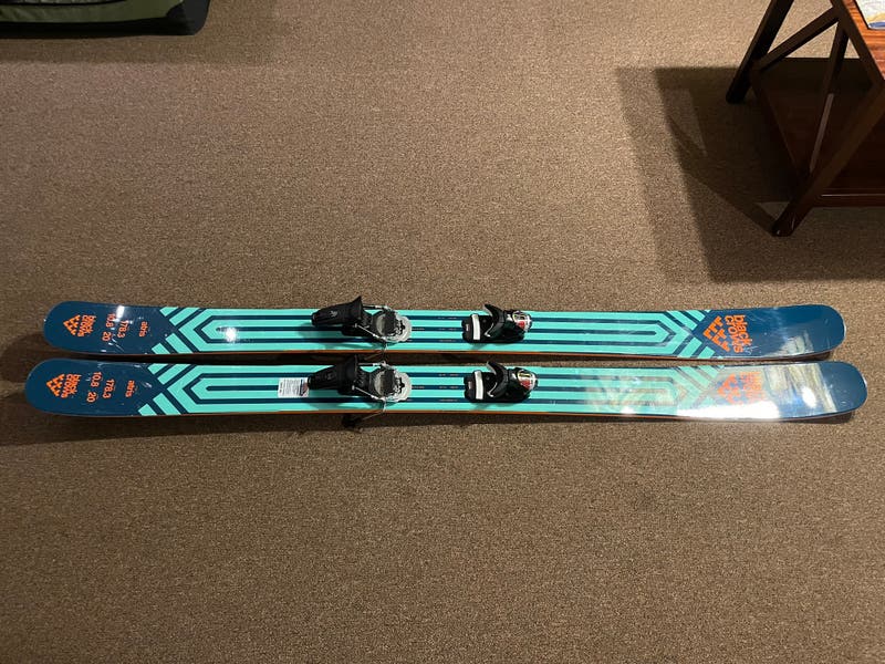 スキー 178.3 BLACK CROWS ATRIS 10.8 178.3 BLACK CROWS ATRIS 10.8 【公式通販】