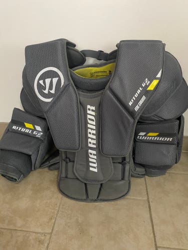 Used Medium Warrior  Ritual G2 Goalie Chest Protector