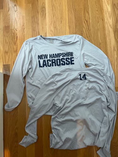 Gray Used Adult Unisex  Shirt