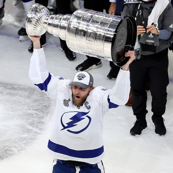 Fanatics Tampa Bay Lightning 2020 Stanley Cup Champions Locker Room Cap -  Adult