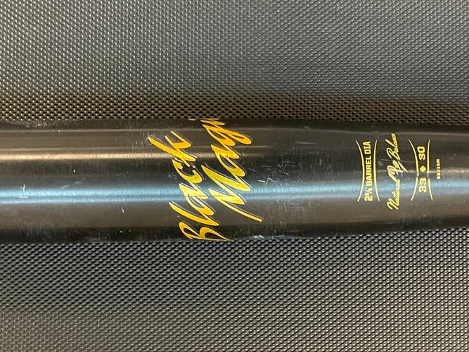 2023 Alloy (-3) 30 oz 33" Black Magic Bat
