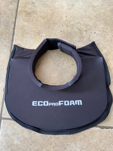 EcoProFoam Goalie Neck Guard - Size M