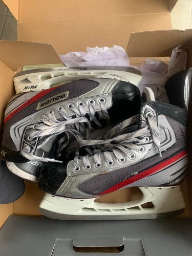 BAUER VAPOR ICE HOCKEY SKATES SIZE 8.5D