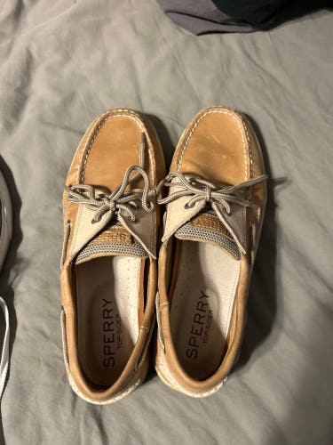 Sperry boat Shoes
