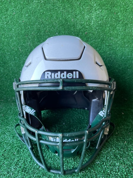 Adult Used Medium Riddell SpeedFlex Helmet