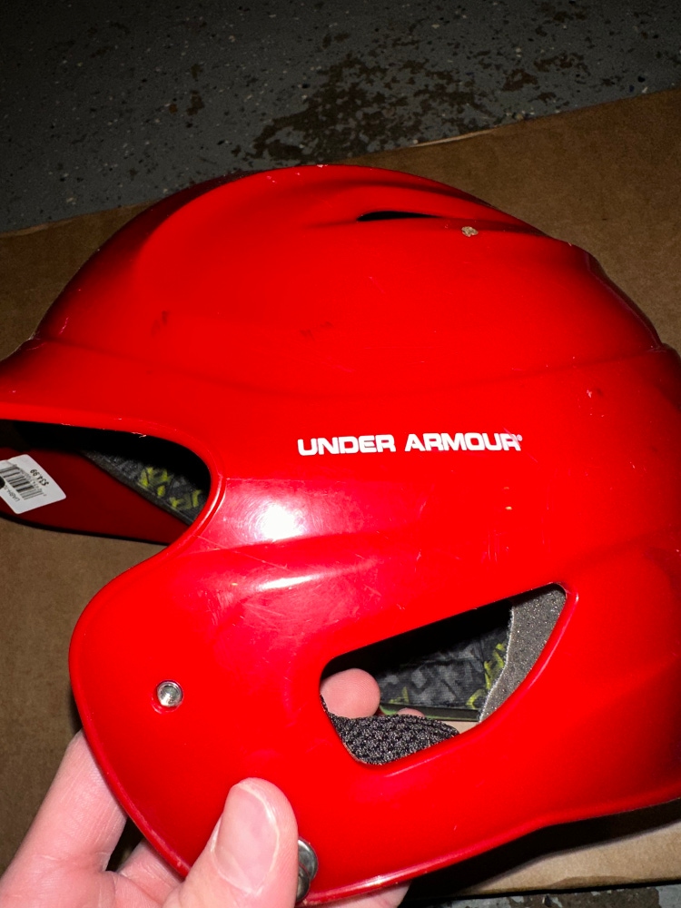 Under Armour UABH100 Batting Helmet 6 1/2 - 7 1/2