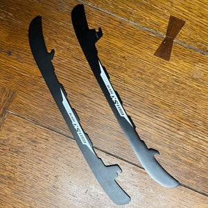 New CCM SB XS1 Black 271 mm