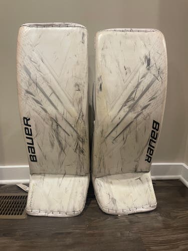 34" Bauer Hyperlite Goalie Leg Pads