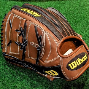 Brand new Wilson A2000 B212 BBG Superskin Baseball Pitcher's Glove 12"