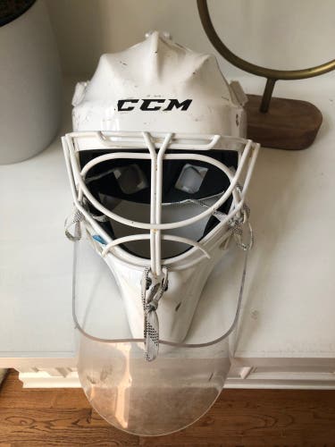 CCM 9000 M Hockey Goalie Mask
